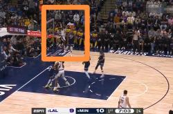 一号娱乐包含詹姆斯焦点对战，德约科维奇与40激战公牛分钟，晋级下一阶段胜负难料！引发球迷热议的词条